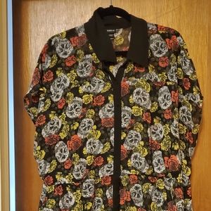 Skull print torrid top